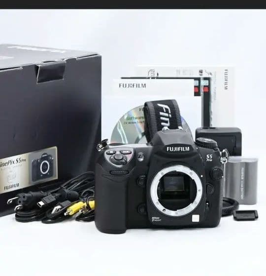 Fujifilm S5 Pro デジタル一眼レフカメラ　シャッター回数2000台
