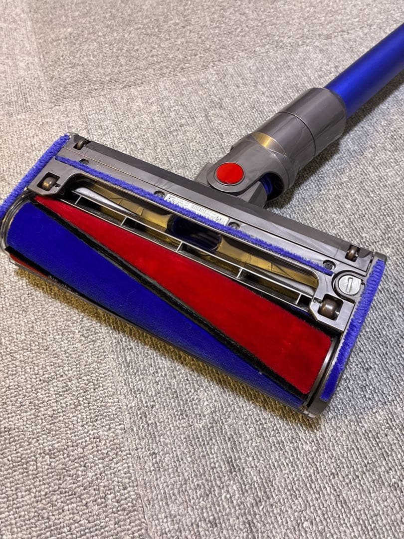 ダイソンv7 SV11コードレスクリーナー