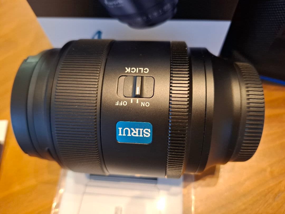 【最終値引き】SIRUI 85mm F1.4 レンズ