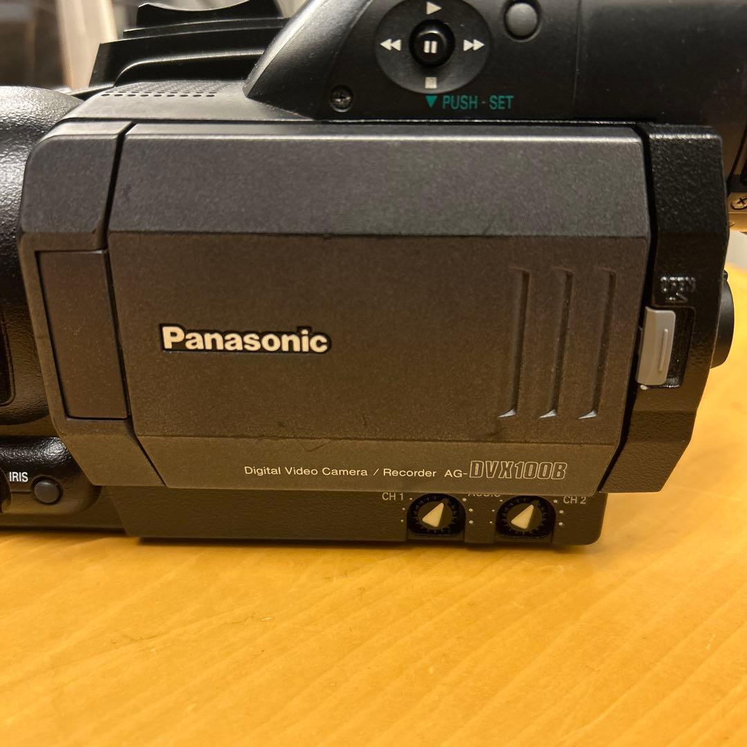 Panasonic AG-DVX100B 業務用ビデオカメラ本体（ジャンク品）
