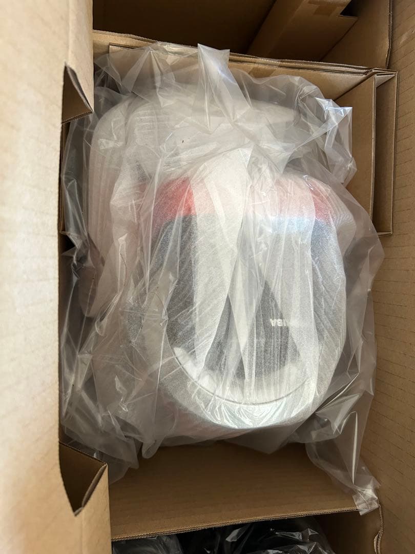 東芝 サイクロン式クリーナー VC-YG610M-D（メタリックオレンジ）