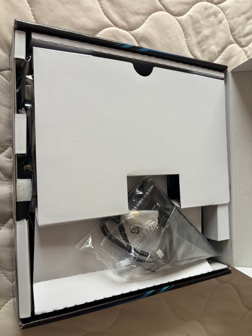 ASUS B550M-A (Wi-Fi) マザーボード