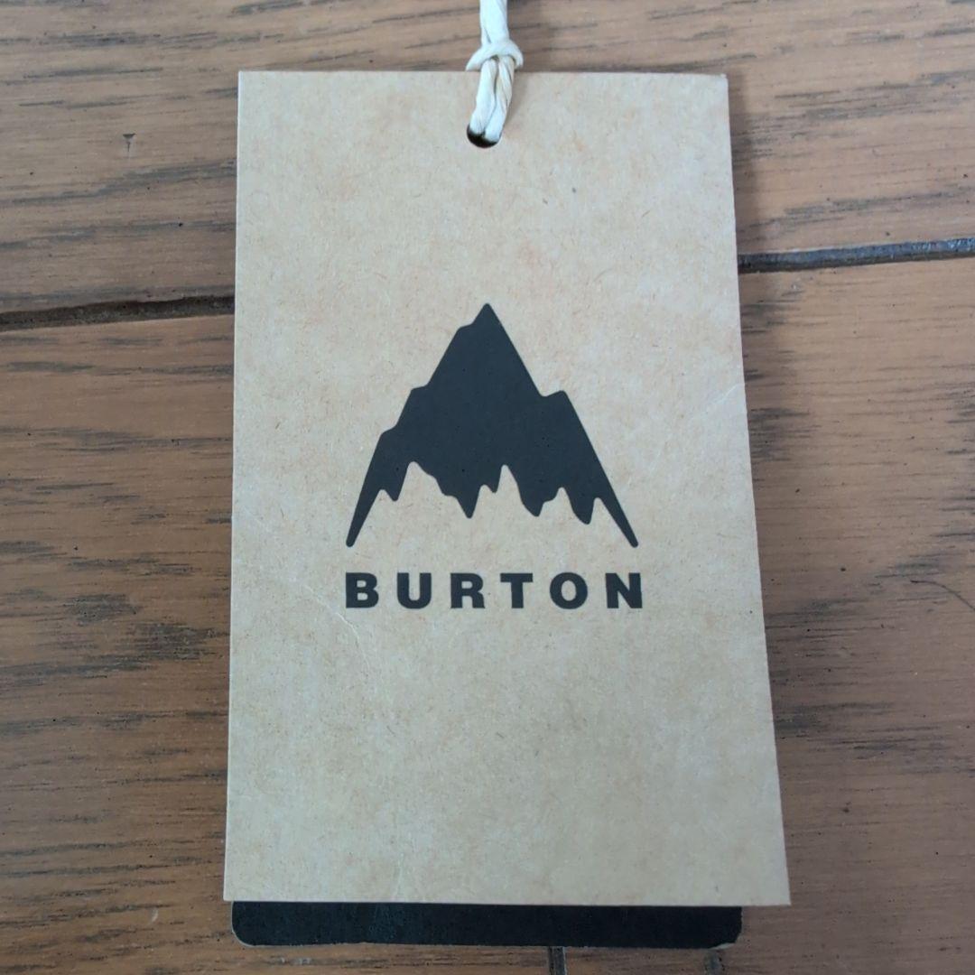 1回使用のみ　BURTON スノースーツ　XS　レアカラー