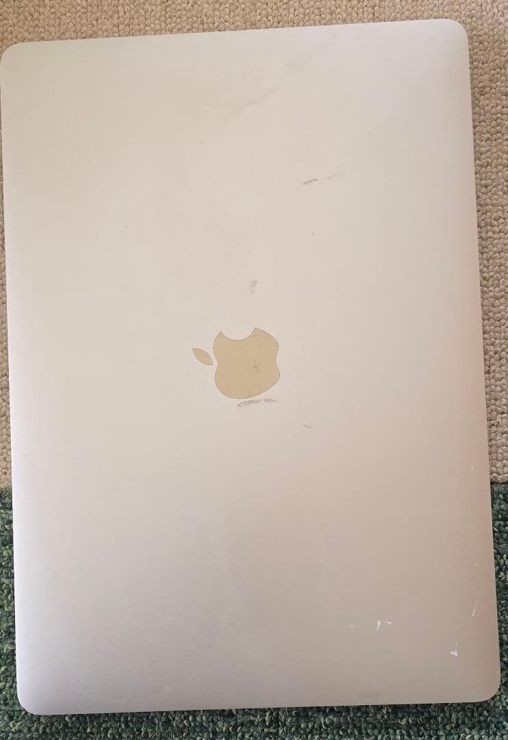 MacBook Pro 13.3インチ 2017年モデル