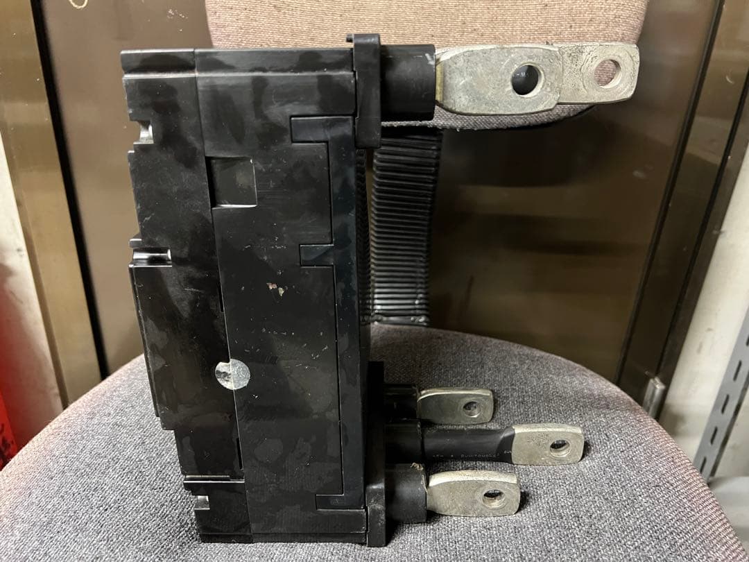 日東 漏電ブレーカー 400A