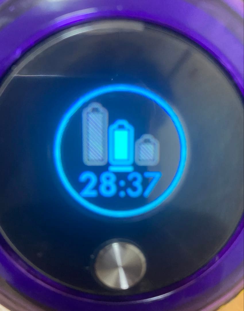 ☆スマイリー☆【徹底整備済・動作保証付】ダイソンV11 SV14 本体のみ
