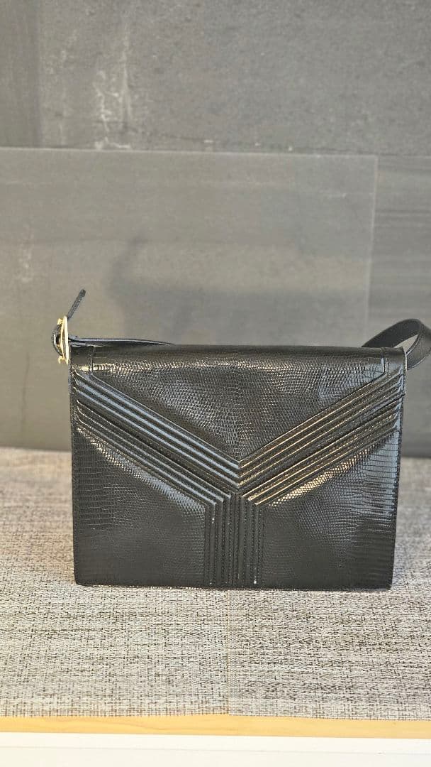 Yves Saint Laurent vintage ショルダーバッグ