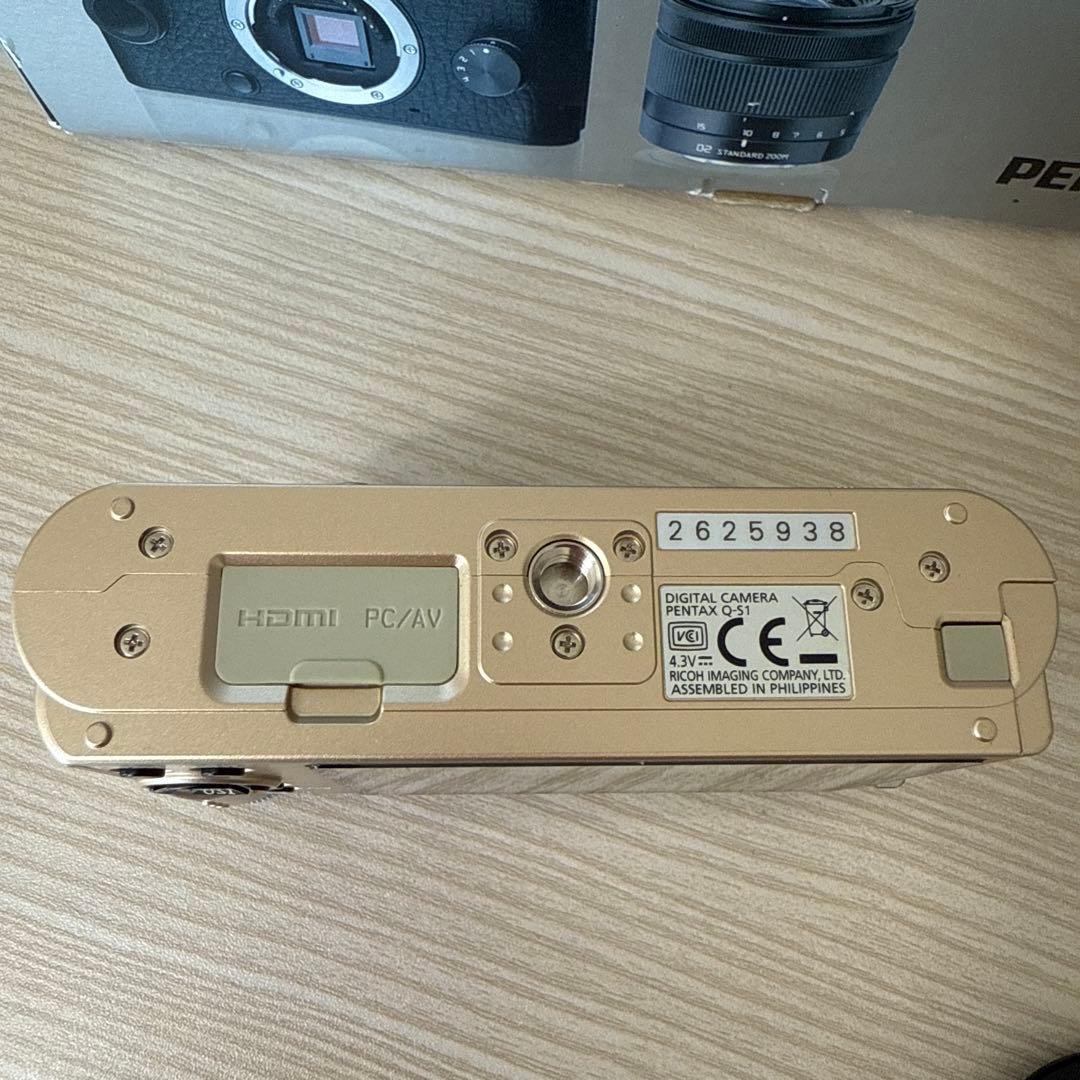 【開封済み未使用】PENTAX ミラーレス一眼 Q-S1 ズームレンズキット