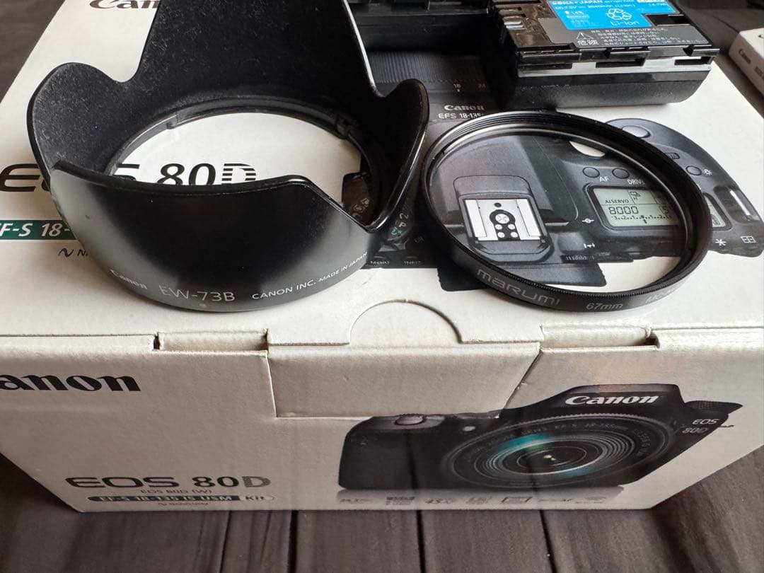 動作良好 Canon EOS 80D デジタル一眼レフカメラ