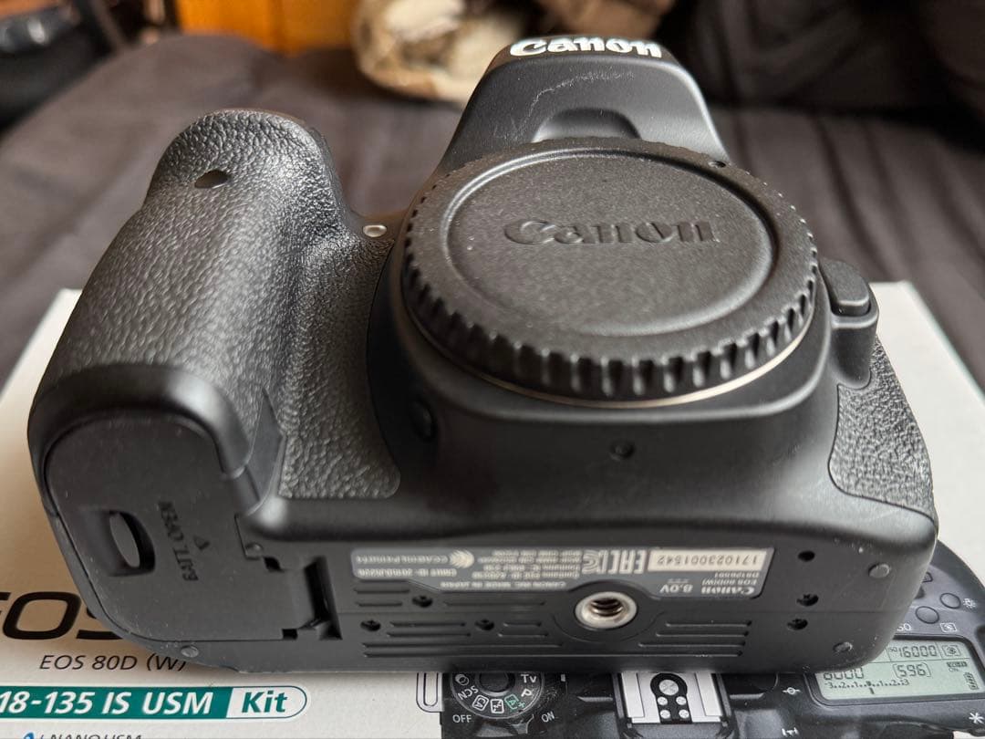 動作良好 Canon EOS 80D デジタル一眼レフカメラ