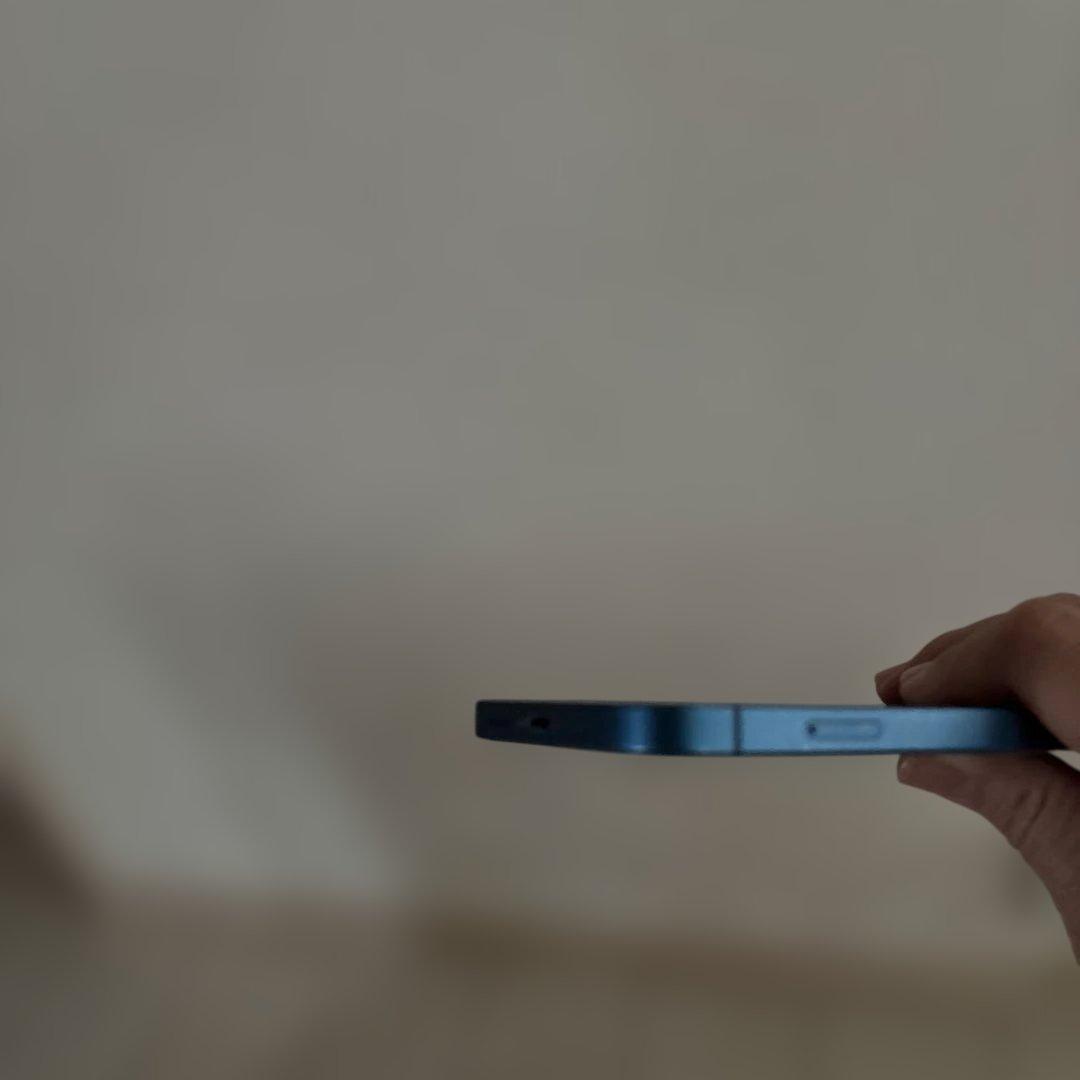 iPhone13 128GB 箱、ケーブル付き