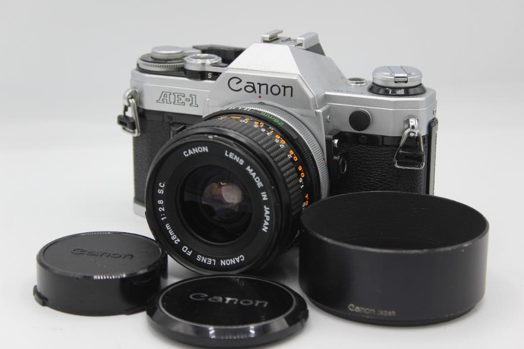 キャノン Canon AE-1 一眼レフカメラ 28mm F2.8 レンズ付き
