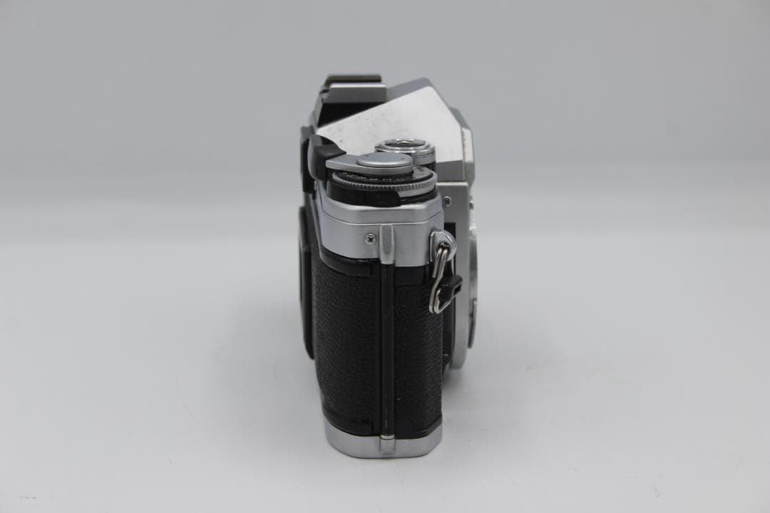 キャノン Canon AE-1 一眼レフカメラ 28mm F2.8 レンズ付き