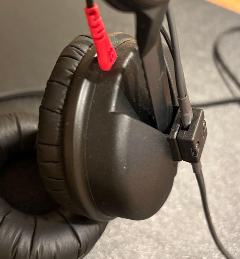 SENNHEISER ゼンハイザー　有線　ヘッドホン モニター　HD25 70Ω