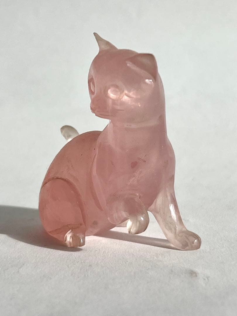 レトロ ねこの彫り物 ローズクォーツ 天然石 こまねこ ビンテージ