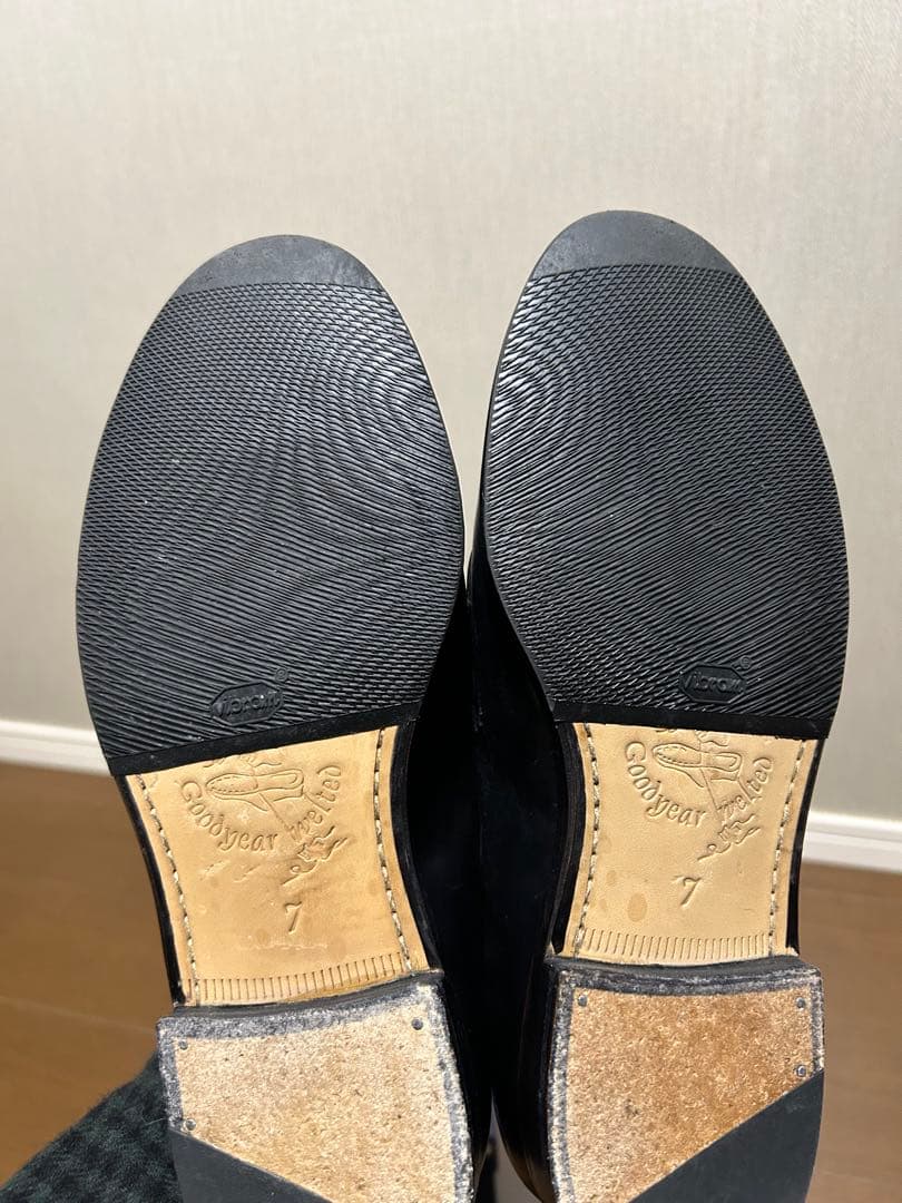 ジャランスリワヤ　Jalan Sriwijaya 98998 サイズ7