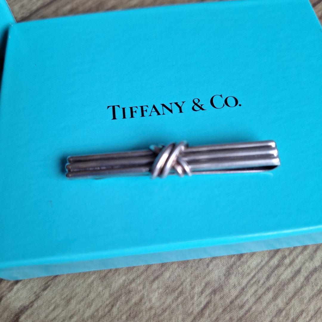 Tiffany & Co. ネクタイピンとカフスボタンセット