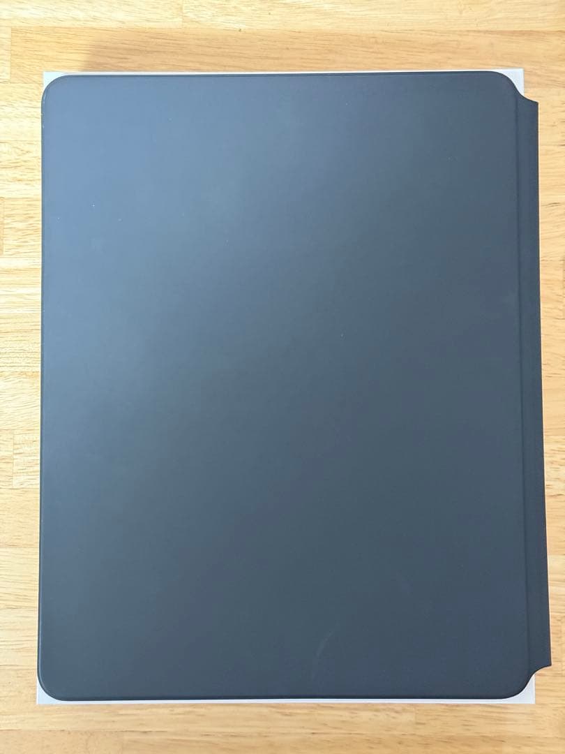 iPad Pro 12.9 第4世代 + Magic Keyboard