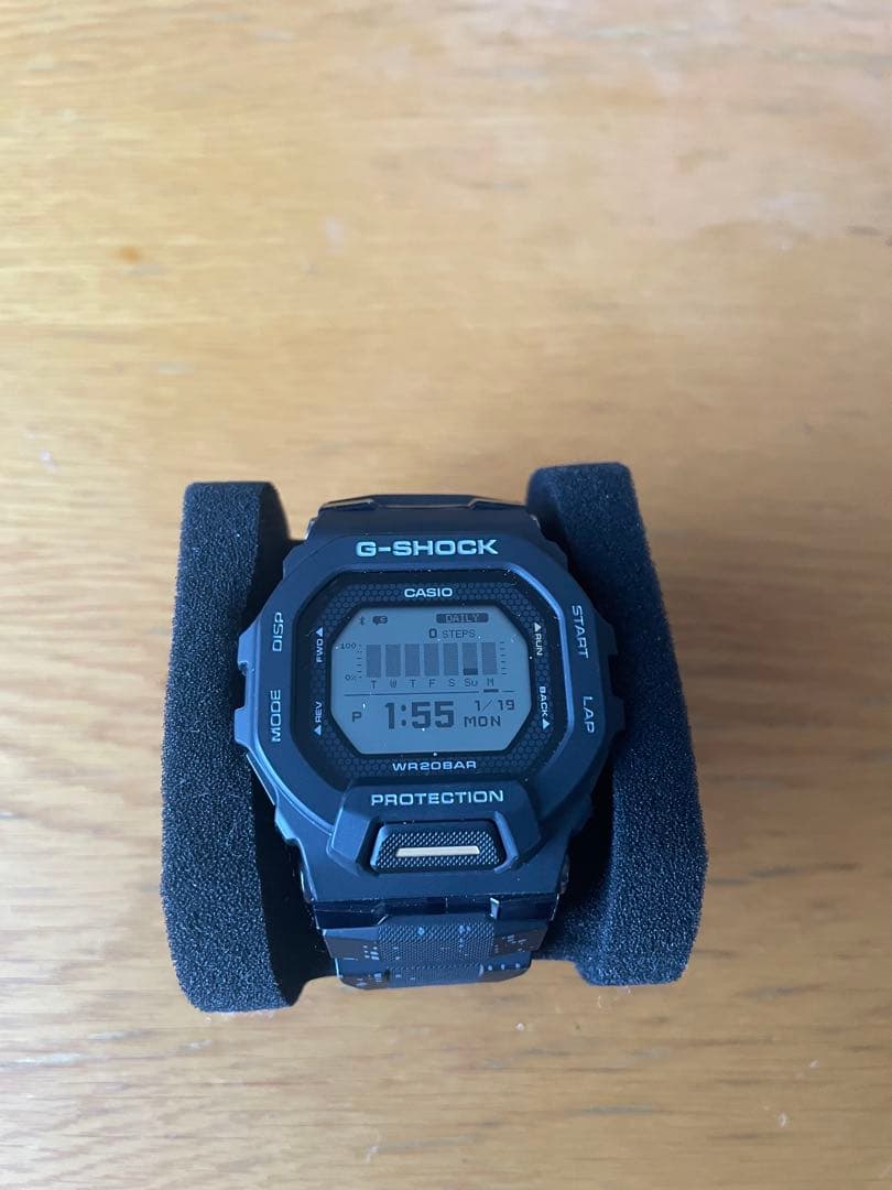 G-SHOCK　GBD-200-1A1JF G-SQUAD 最終値下げ！