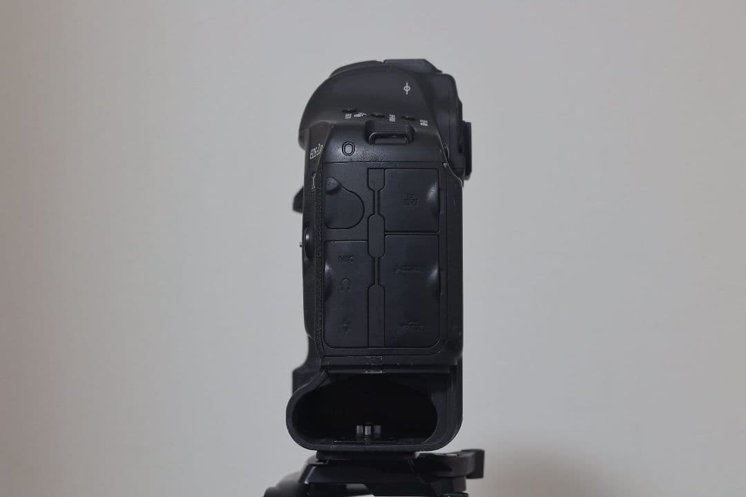 【匿名配送】EOS 1DX MarkⅡ ジャンク 本体のみ