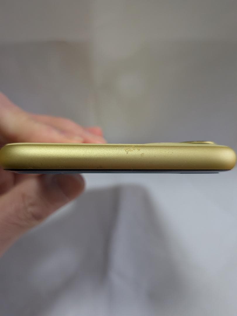 iPhone 11 イエロー 64GB 本体 シムフリー