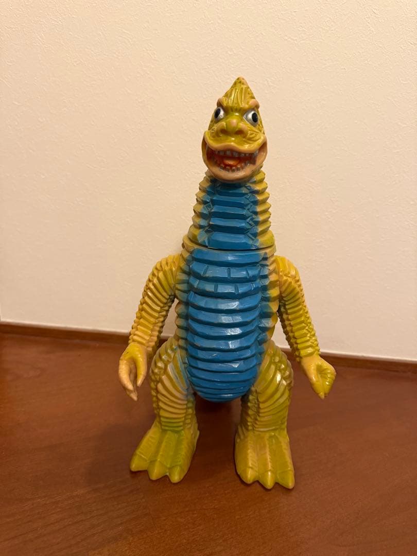 ア*ツ様 ブルマァク　ソフビ　ジャイアント　レッドキング　当時物