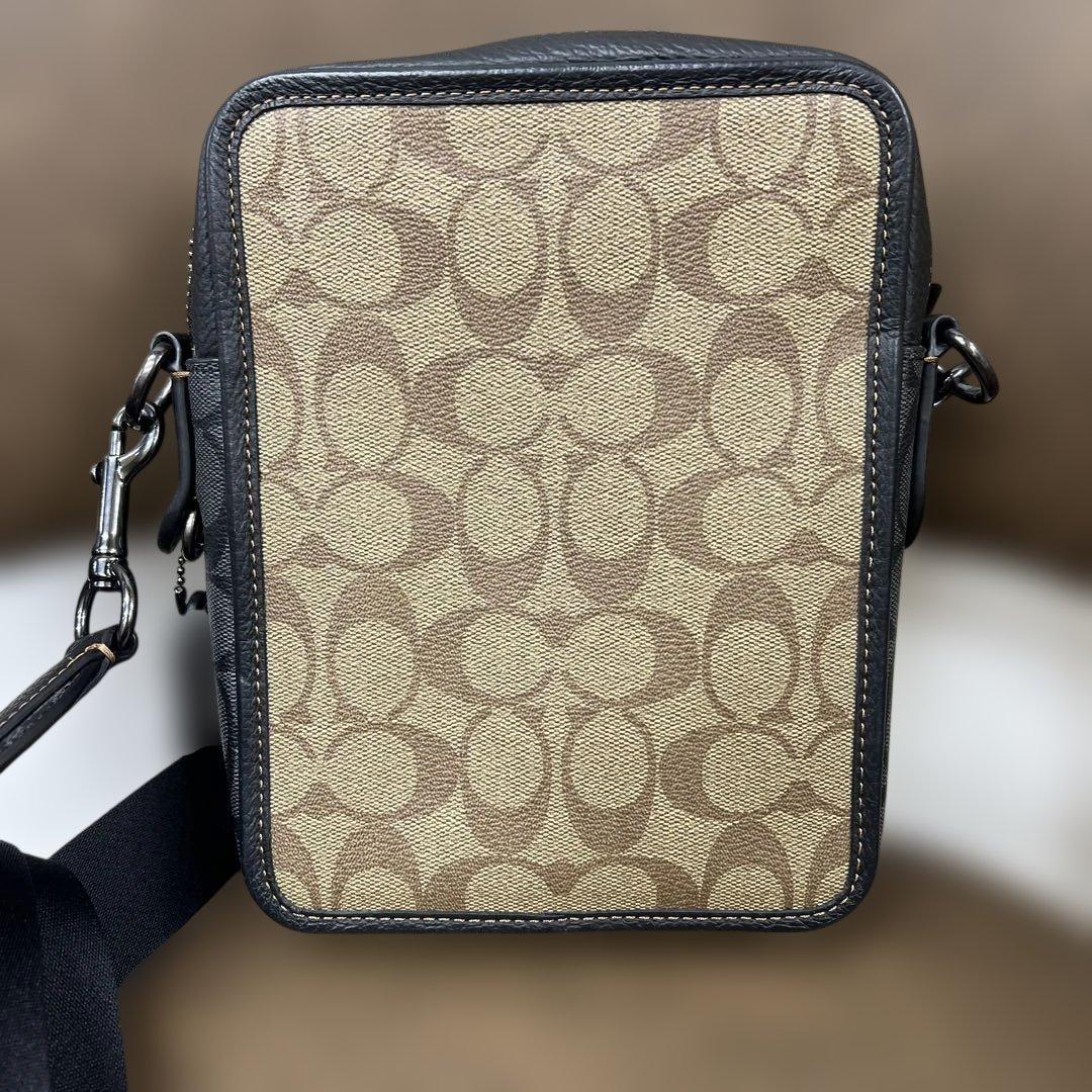 【美品】コーチ ショルダーバッグ ベージュ ブラック【COACH】