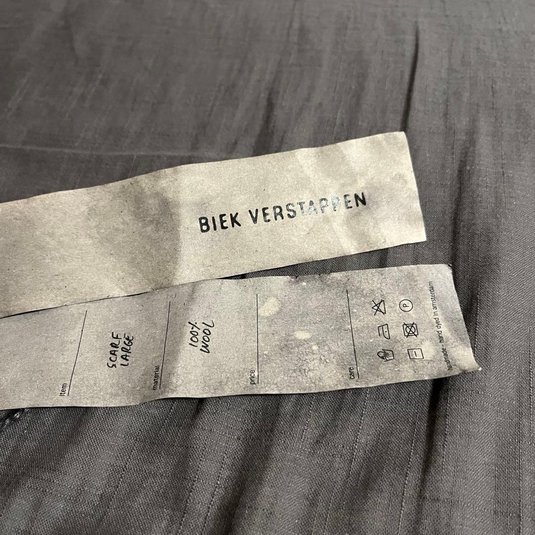 BIEK VERSTAPPEN 纏う布 ブラック