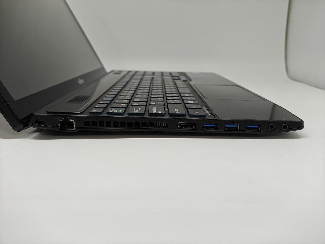 【富士通】爆速 Corei7/SSD256GB ノートパソコン 16GB F6