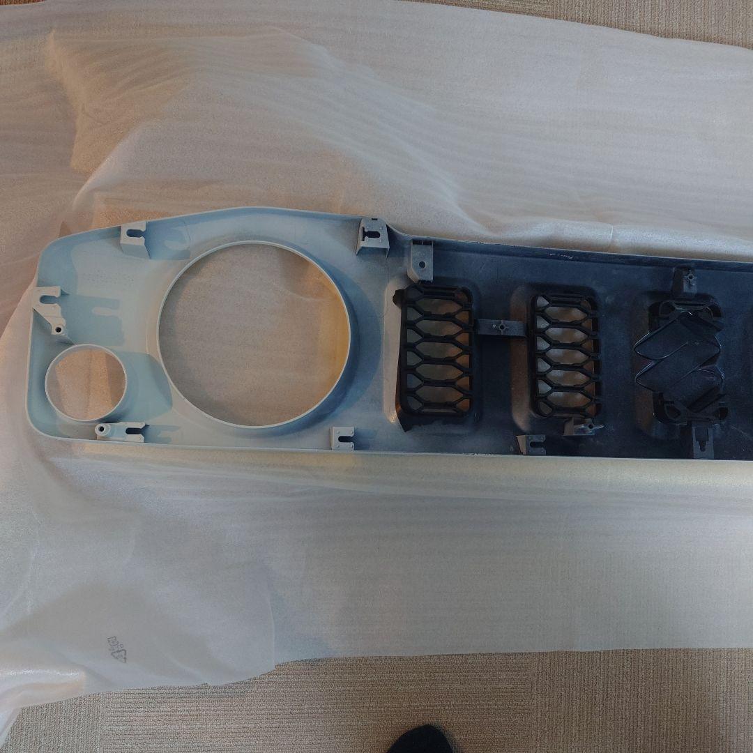 ジムニー純正グリル3