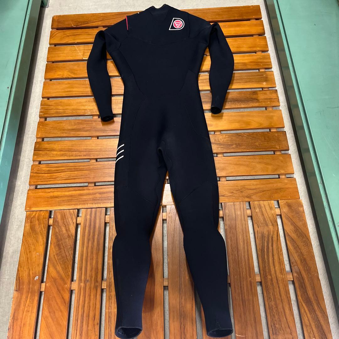 DOVEブラック フルスーツ 前面ファスナー