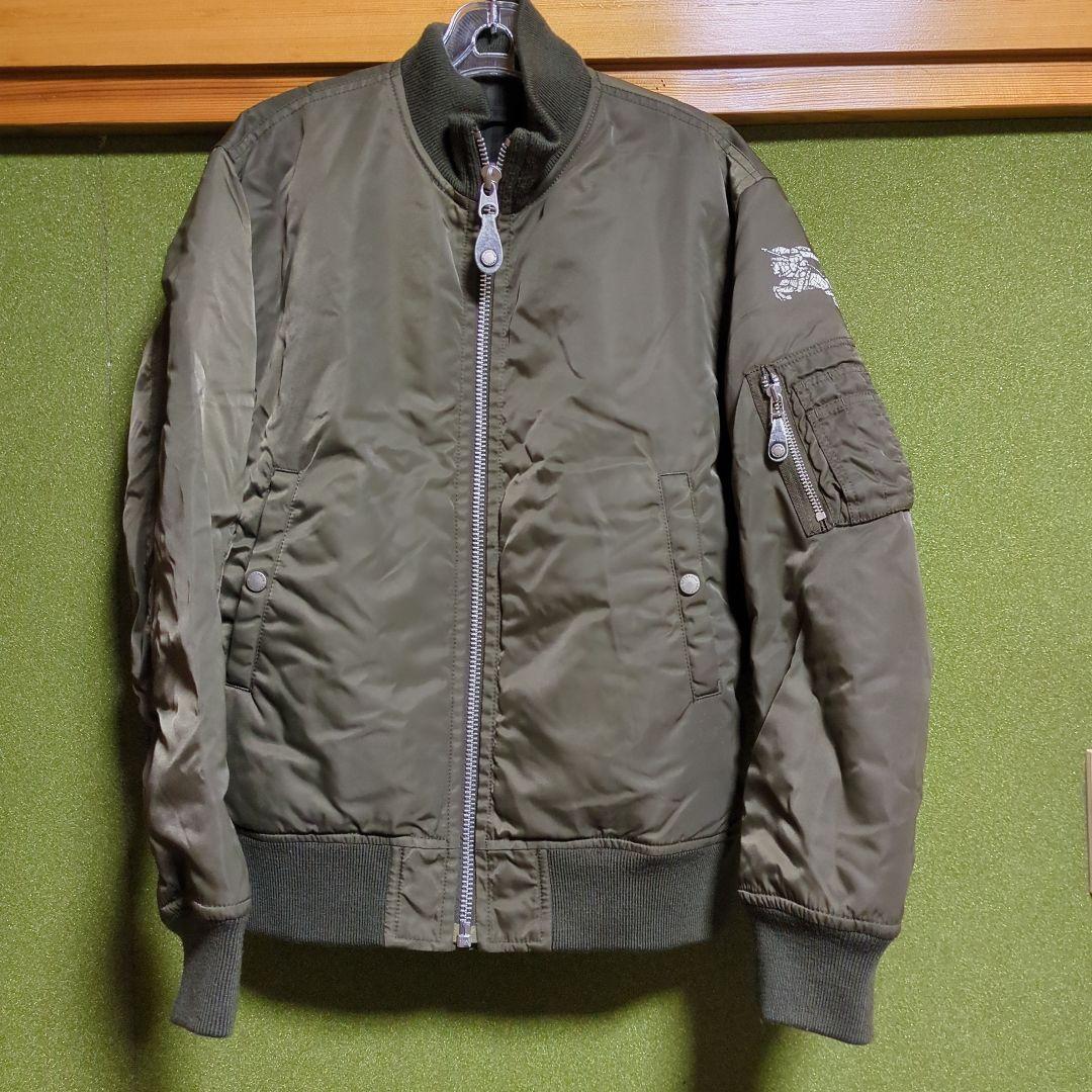 バーバリーブルーレーベル　オリーブ ミリタリージャケット