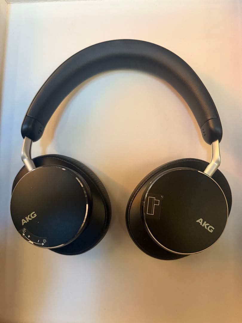 AKG N9 Hybrid ブラック　密閉型　ワイヤレスヘッドホン