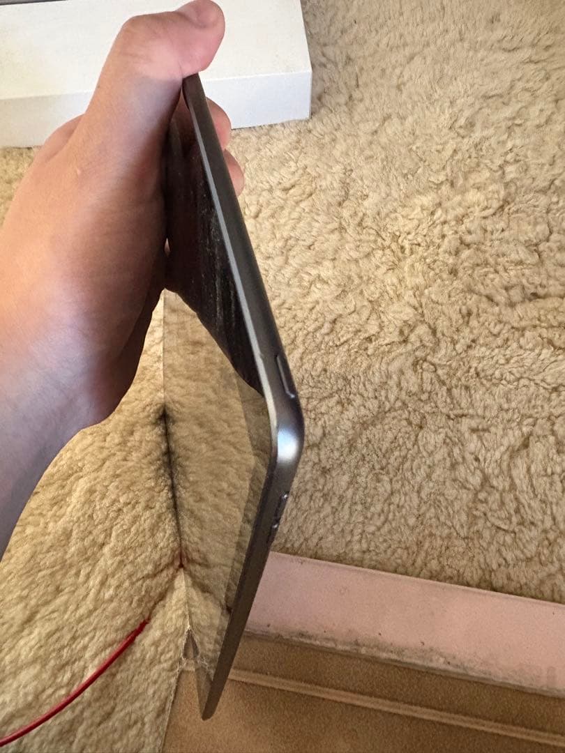 iPad (第7世代) Wi-Fi 128GB スペースグレー