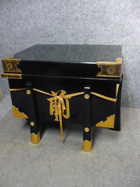 古代大鎧忠董作五月人形 [B31664]