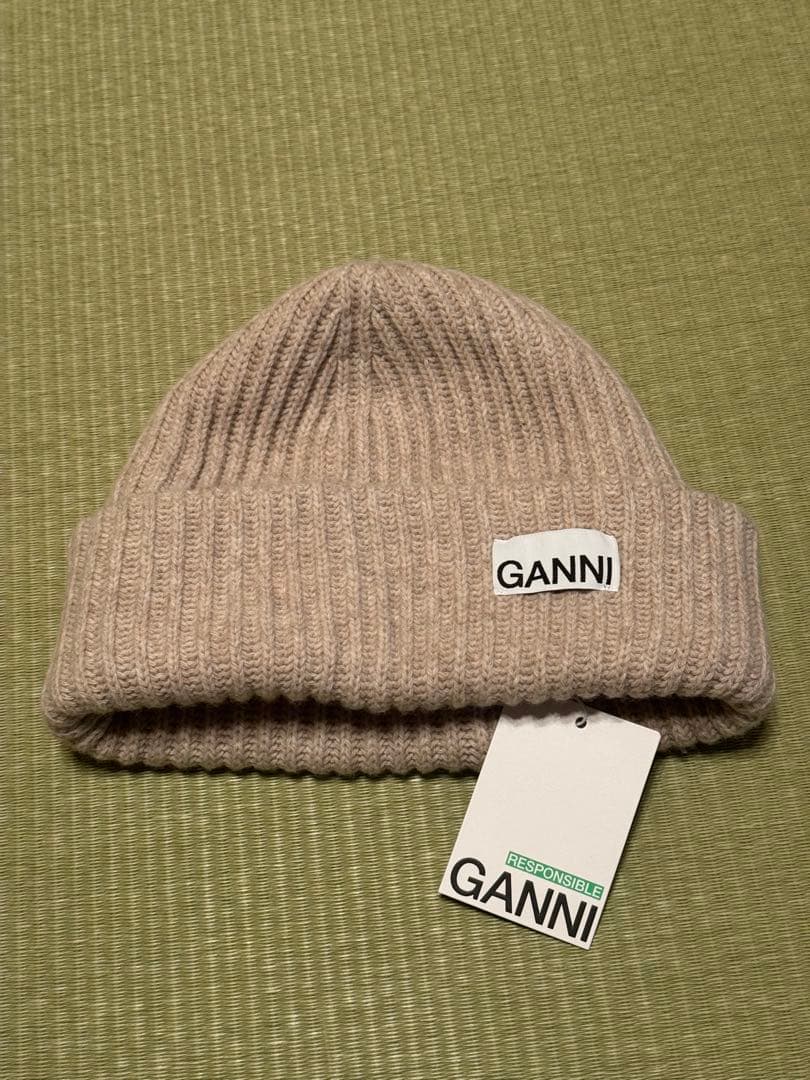 【専用】GANNI ニット帽 ベージュ