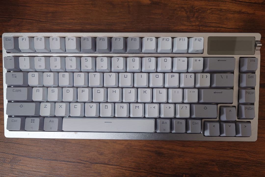 キーボード ASUS ROG Azoth Moonlight White