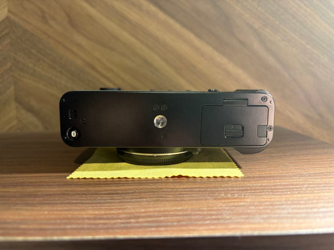 FUJIFILM X-E5 ボディ　ブラック