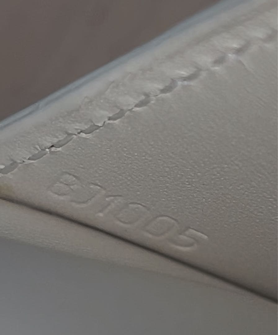 年末セール❗️ルイヴィトン ヴェルニ ラドロー ケース イエロー