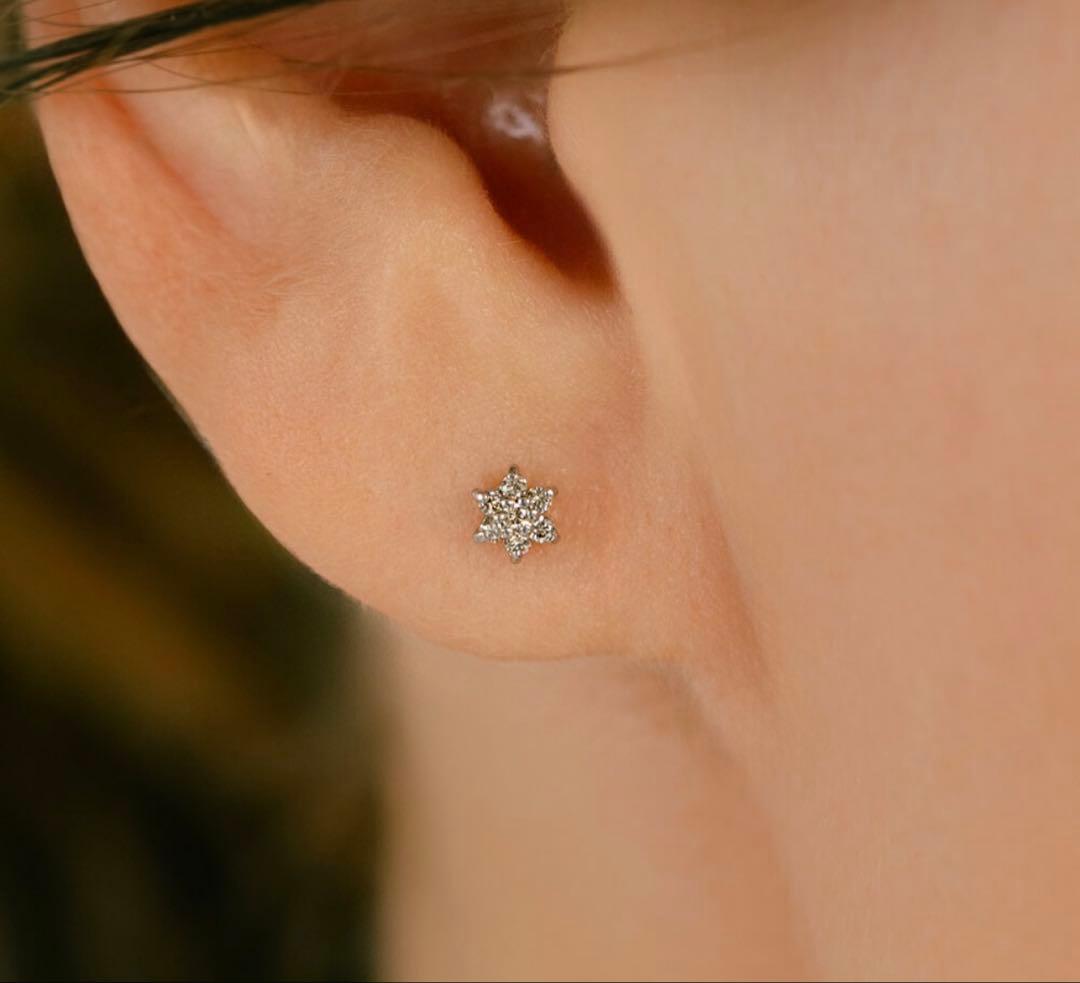 PICOLLET K18YG/PT ダイヤモンドフラワーピアス