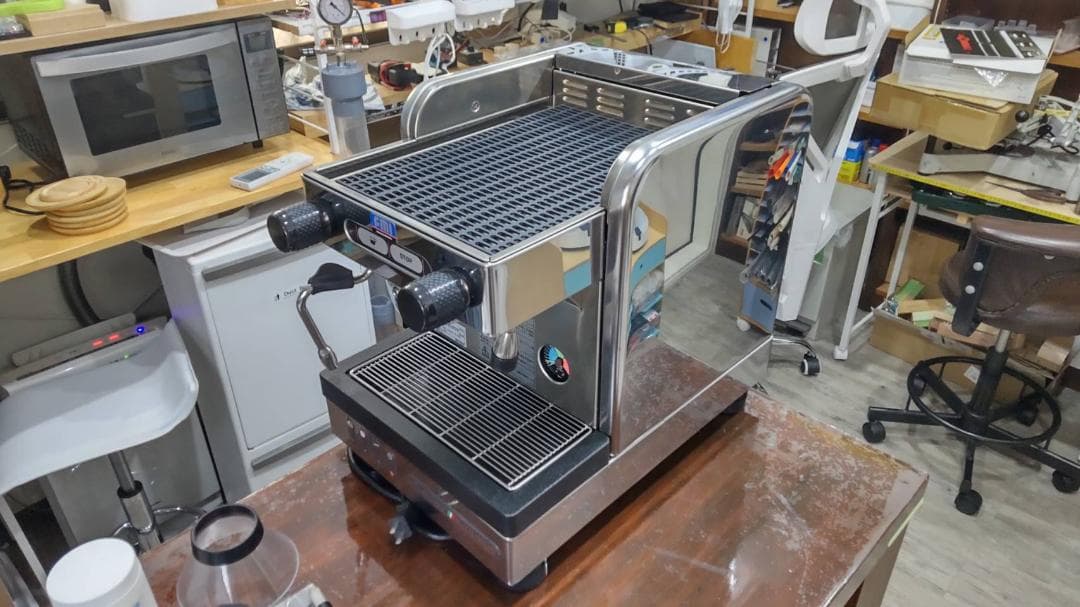 FMI LA-CIMBALI エスプレッソマシン M21JU-S/1　１００V