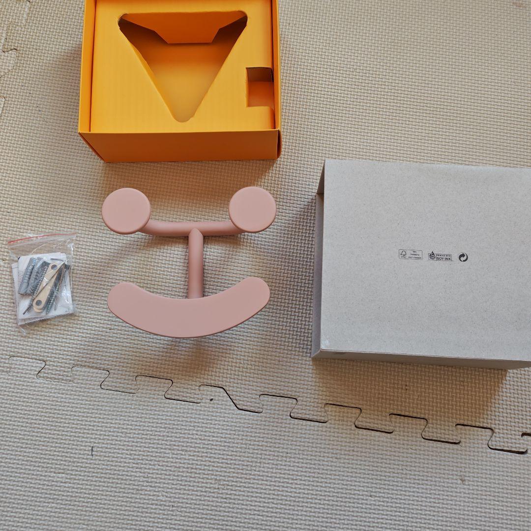 Fritz Hansen ハッピーフック ピンク