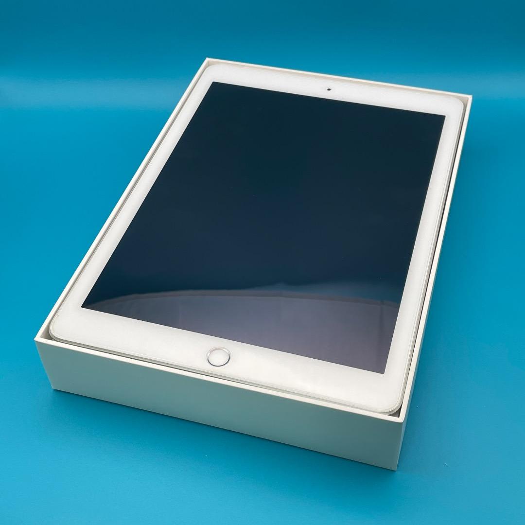 iPad (第5世代) Wi-Fi + Cellularモデル128GB