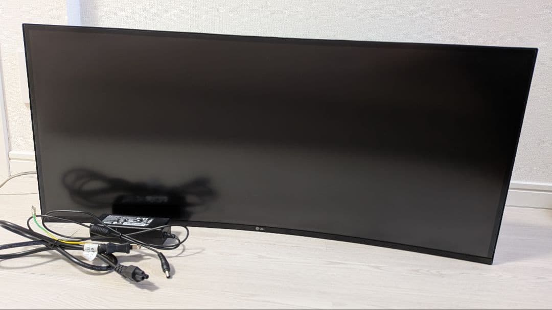 美品！モニターアームなし　スタンドなし　LGの曲面ディスプレイ　34WL75