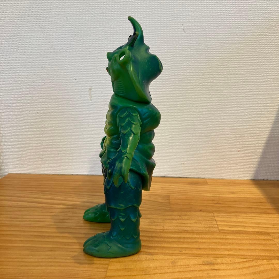 kuro　アントラー　ソフビ　ウルトラマン　マルサン　当時物　ジャンク品