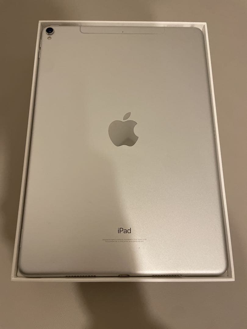 リューヴァンソンiPad Pro10.5　64GB