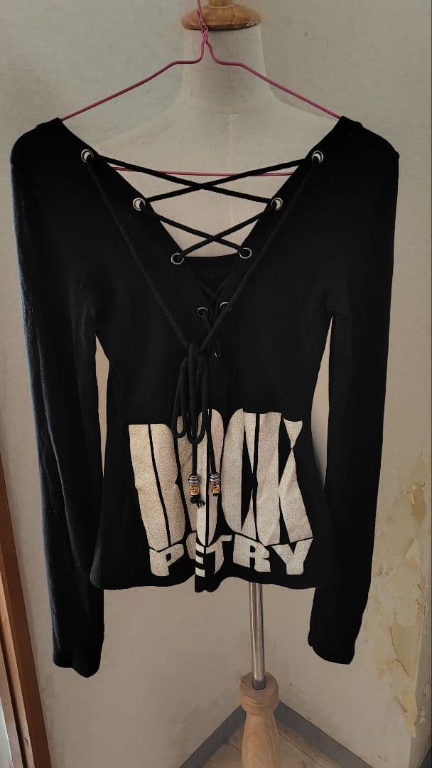 d.i.a. 背中編み上げ カットソー