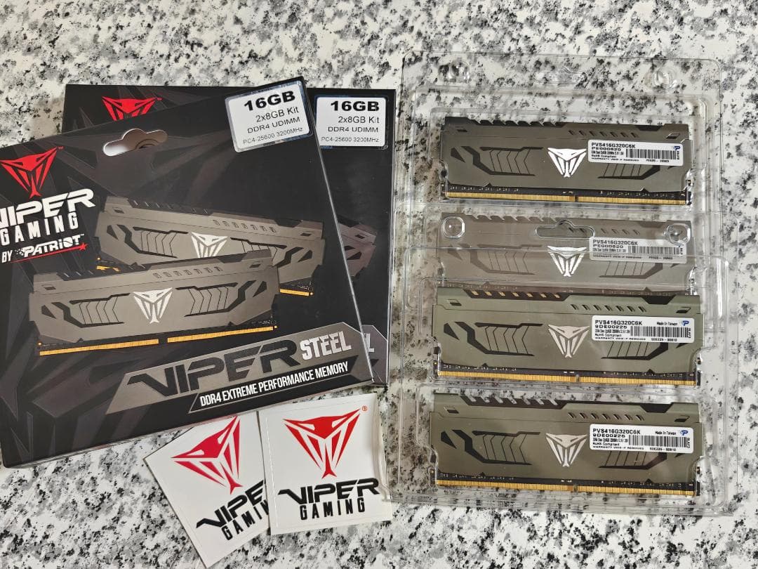 Patriot Viper DDR4-3200MHz 32GB(8×4)