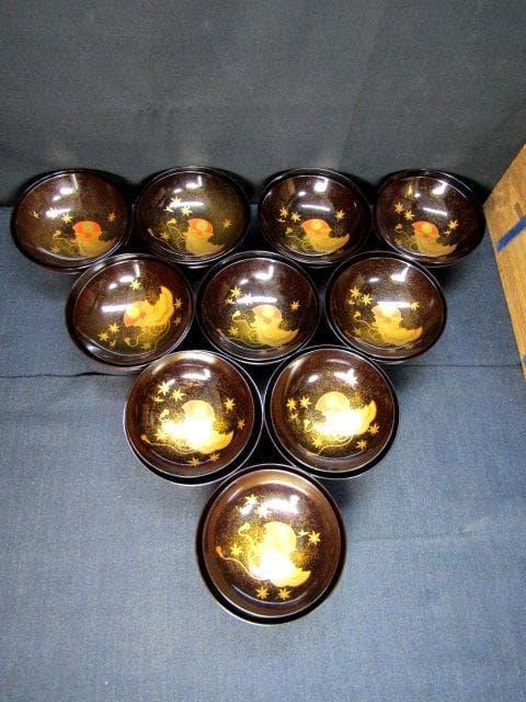 ★朱塗椀　楽器金蒔絵　吸物椀　木製漆器　和楽器　共箱蓋裏に銘　計10客★