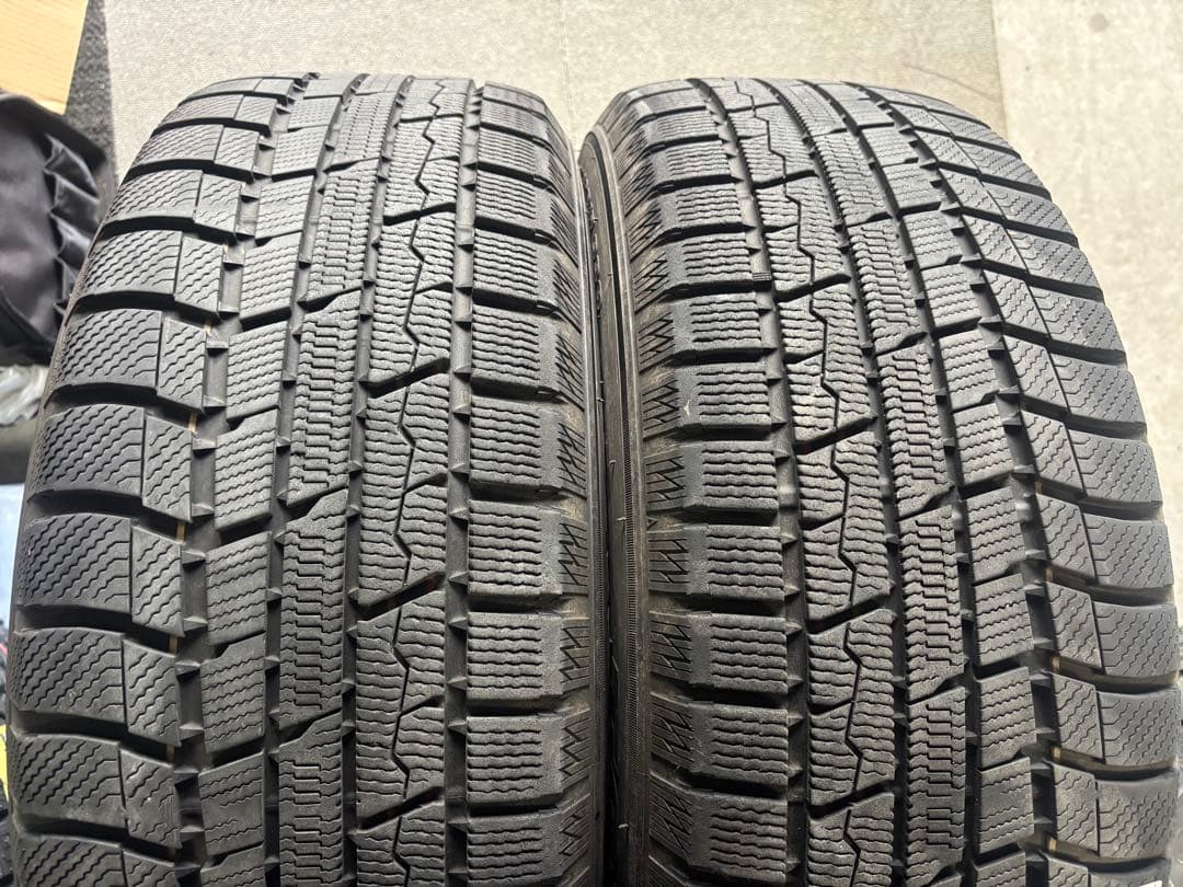 アルファードヴェルファイア　225/60R17 トーヨーウィンタートランパスTX